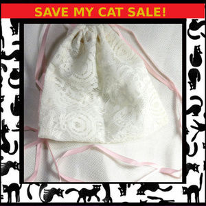 New White Lace Bridal Drawstring Pouch #014